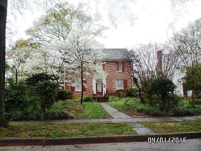 2nd image of 3604 Montrose Ave