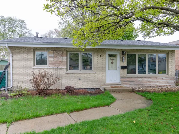 10426 Moody Ave, Chicago Ridge, IL 60415