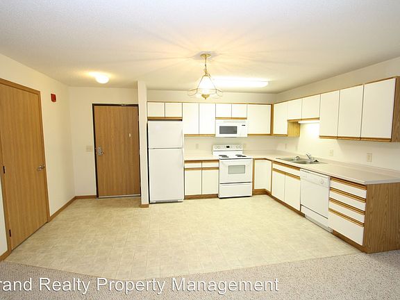 2nd image of 135 22nd St NW APT 203