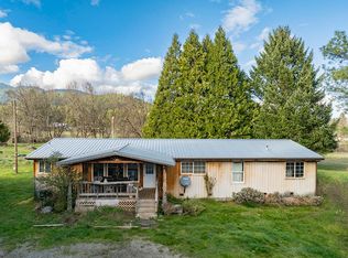 1392 Cedar Flat Rd, Williams, OR 97544