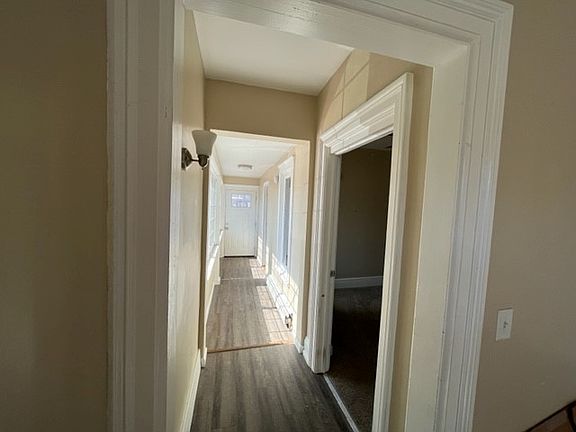 3rd image of 385 Oliver St #2