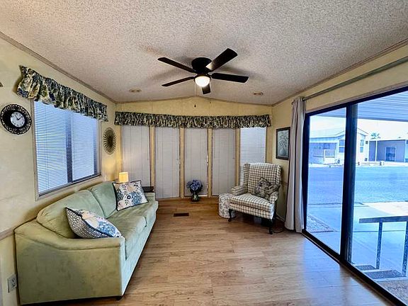 3rd image of 10442 N Frontage Rd #198