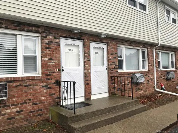 96 Canterbury Rd #B, Plainfield, CT 06374