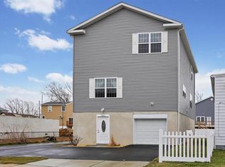 704 2nd St, Union Beach, NJ 07735