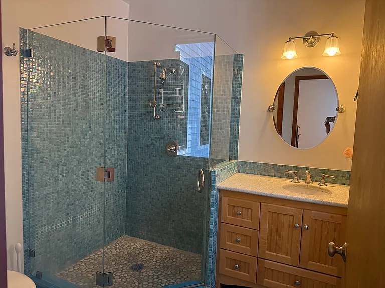 980 Corbett Ave — Photo 9