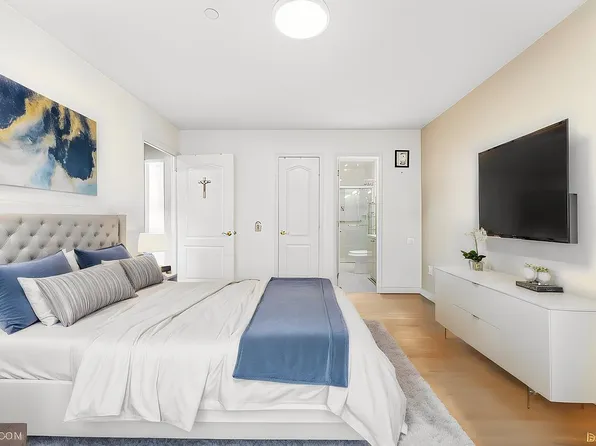 108 Battery Ave #3D, Brooklyn, NY 11209