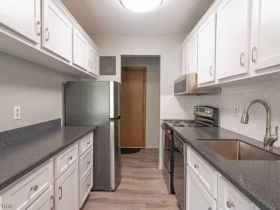 4th image of 315 Solon Rd APT 305