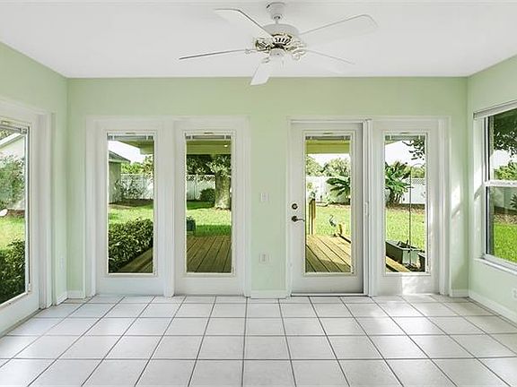 4th image of 36801 Sundance Dr
