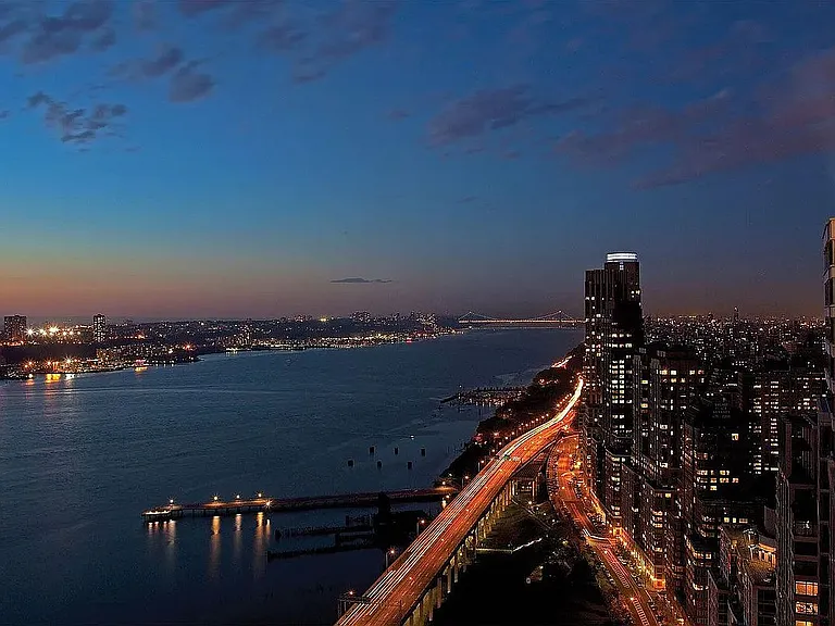 50 Riverside Blvd #15C — Photo 15