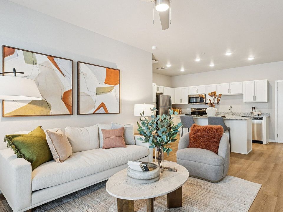 1st image of 400 Spring Cress Rd #110