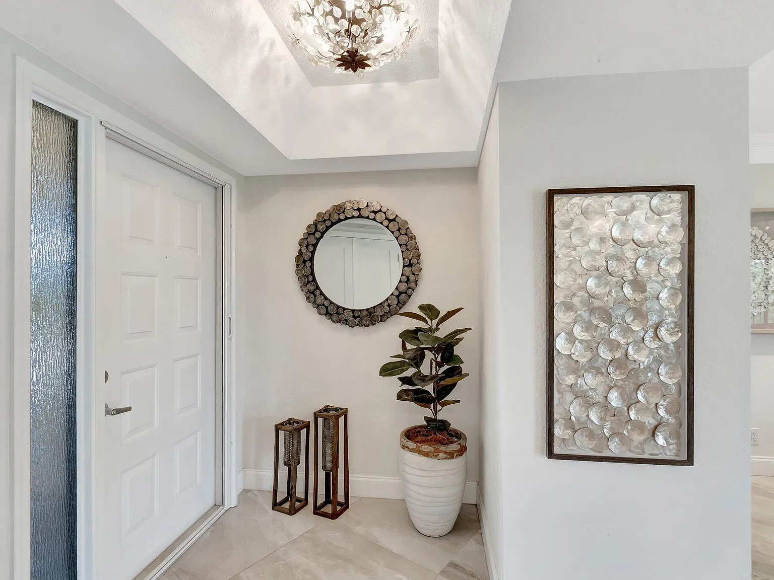 5279 Fountains Dr S — Photo 4