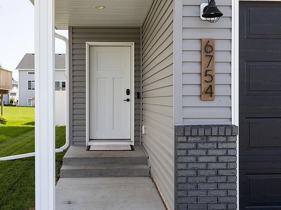 2nd image of 6754 71st Ave S