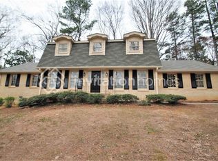 4226 Executive Dr, Stone Mountain, GA 30083