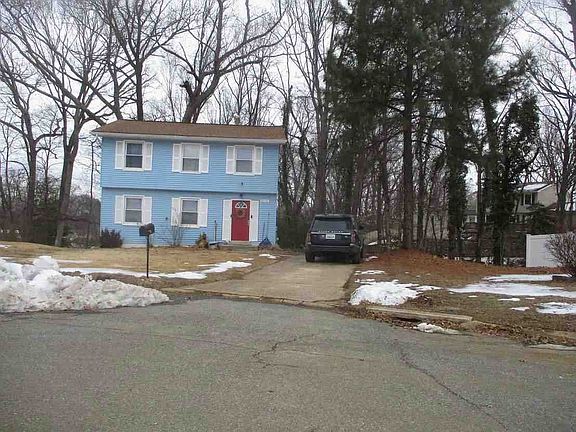 3rd image of 7115 Garden Ct
