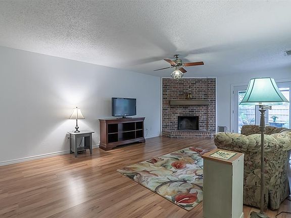4th image of 5728 Corral Ct