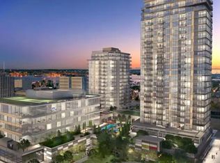 125 E 14th St #15, North Vancouver, BC V7L 2N7