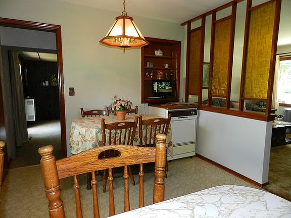 5th image of 7391 Oak Dr