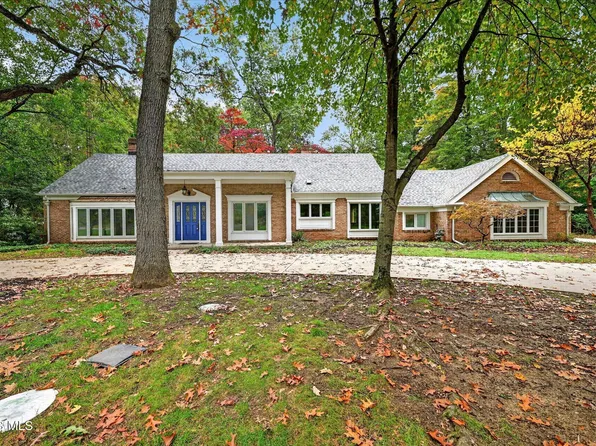 6164 Valley Park Dr, Toledo, OH 43623