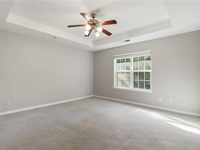218 Ranier Ct — Photo 20