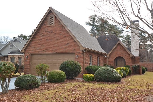 1st image of 3332 Salem Ln SE