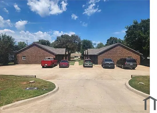 2 bed, 800 sqft, $850 — Photo 2