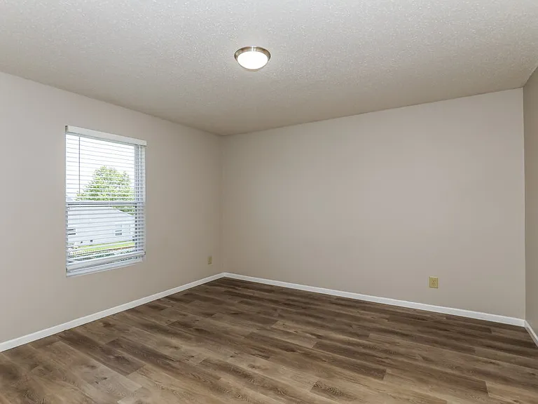 3143 Danube Way — Photo 15
