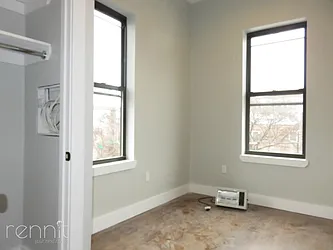 Rented by Rennit Inc.