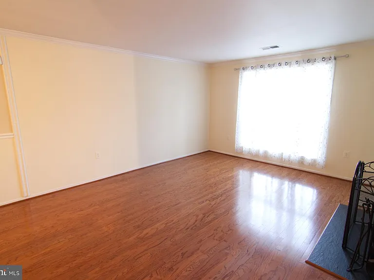 7718B Lexton Pl #102 — Photo 10