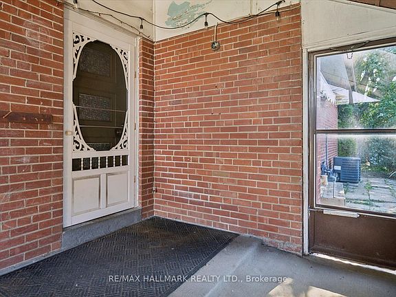 4th image of 73 Deerfield Rd