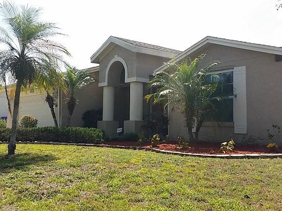 3rd image of 8021 Timberlane Dr