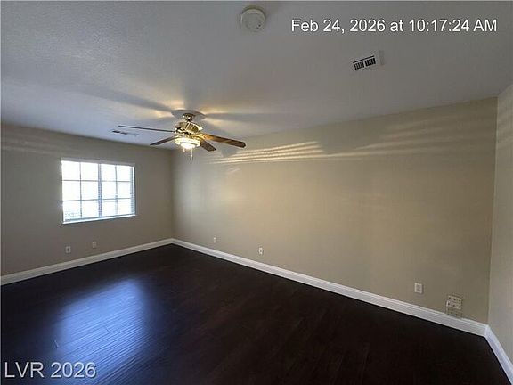 2nd image of 7442 Kings Wharf Ln