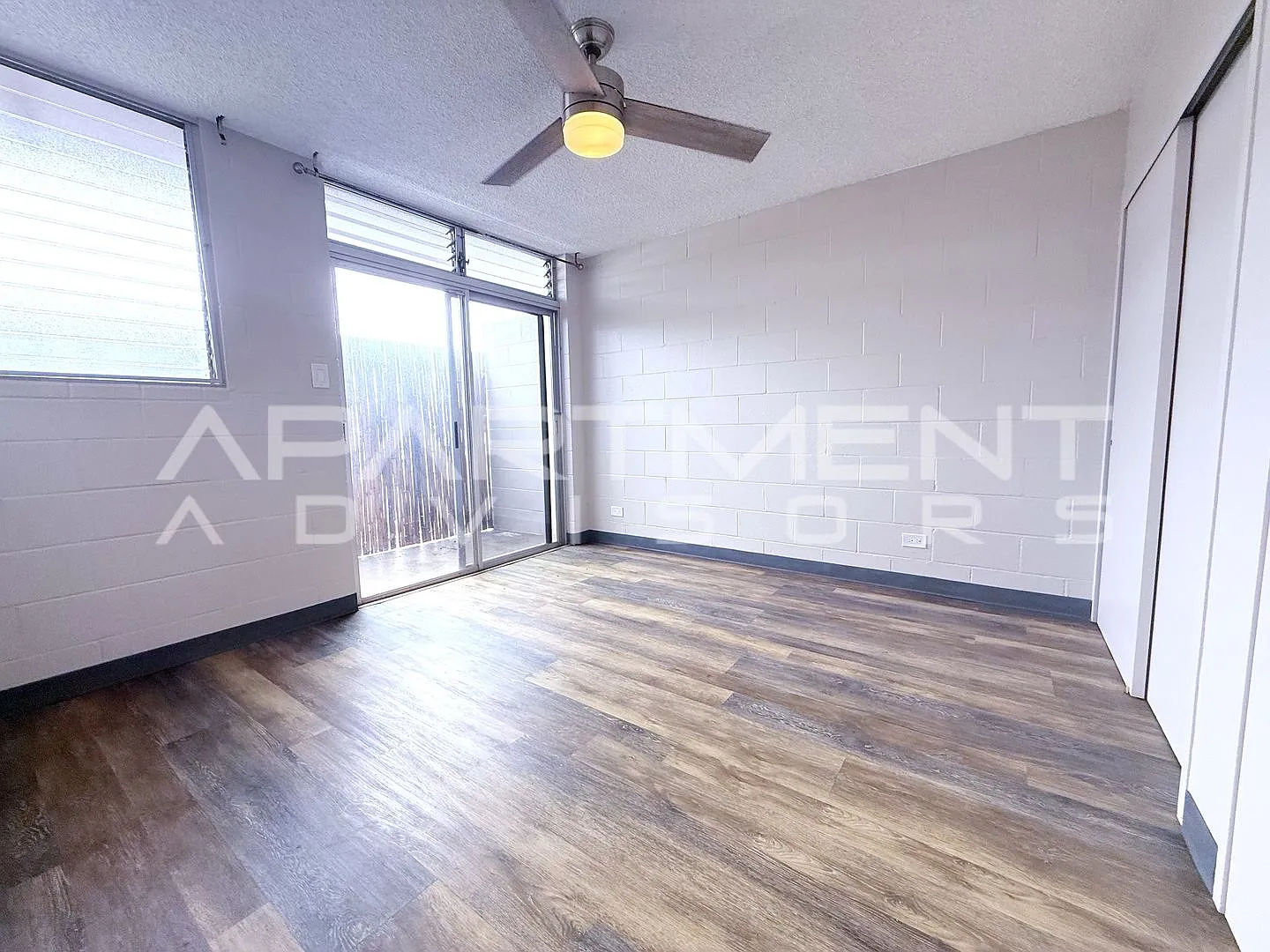 Hoolulu Apartments — Photo 4