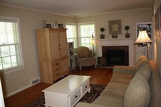 5th image of 5435 Birch St
