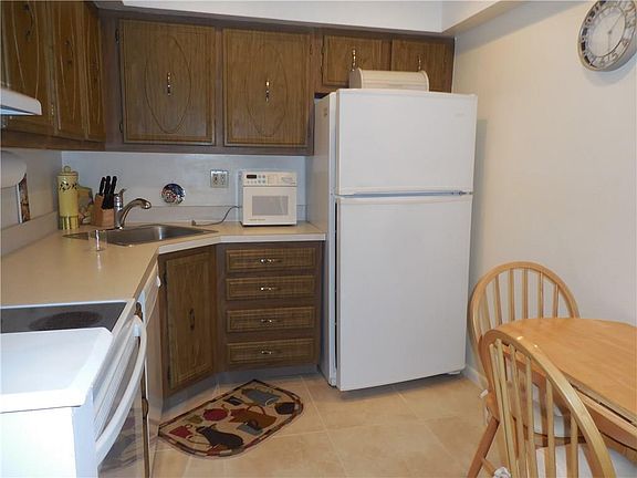 3rd image of 2600 S Kanner Hwy APT C9