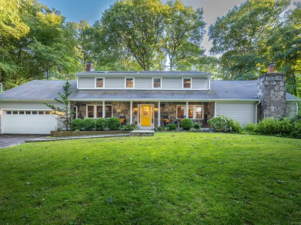 108 Seth Low Mountain Road, Ridgefield, CT 06877