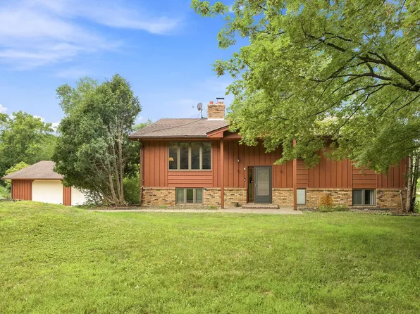 6225 Vicksburg Ln N, Maple Grove, MN 55311