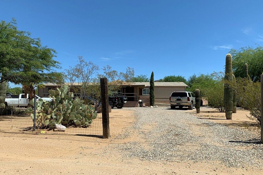 1st image of 7950 N Desert Quail Ln