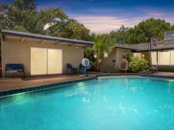 1002 Mount Vernon Dr, Modesto, CA 95350