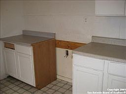 3rd image of 1917 Hays St