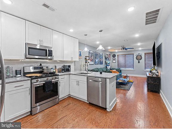 2nd image of 1950 N 6th St APT 3