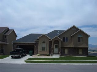 10387 N Avondale Dr, Cedar Hills, UT 84062