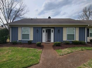 160 Boxwood Dr E, Franklin, TN 37069
