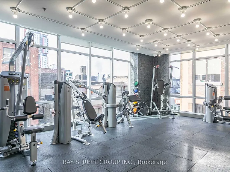 30 Nelson St E #1603 — Photo 12