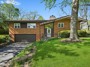 2747 Perry Rd, Flossmoor, IL 60422