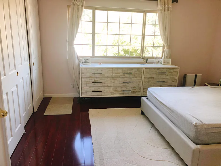2352 Bear Valley Ln — Photo 12