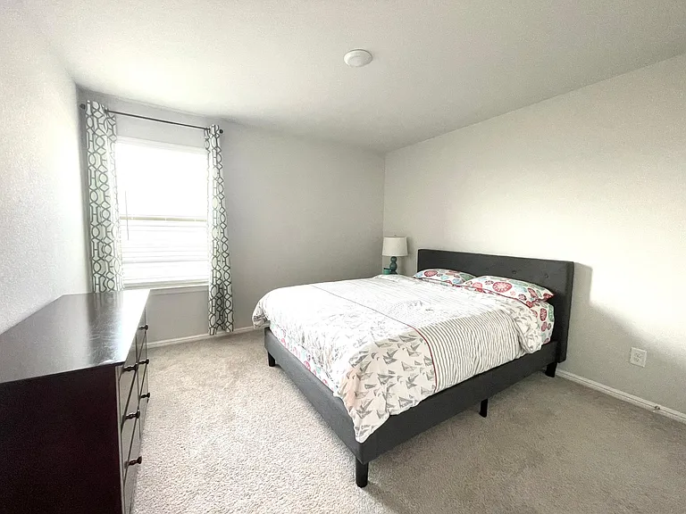 8701 Heliotrope Ln — Photo 12