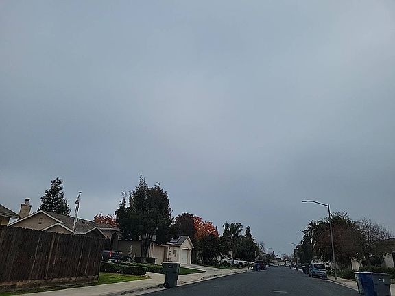 5th image of 4706 W Paul Ave