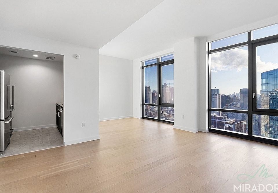 1st image of 21 W End Ave APT 3607