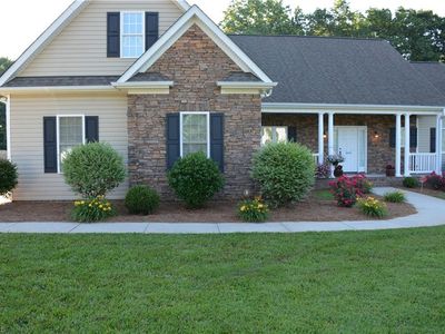 360 Mountainview Rd, King, NC, 27021
