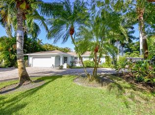 701 Suncrest Ln, Englewood, FL 34223